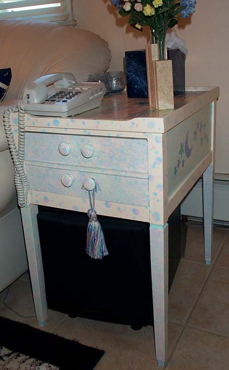 den table